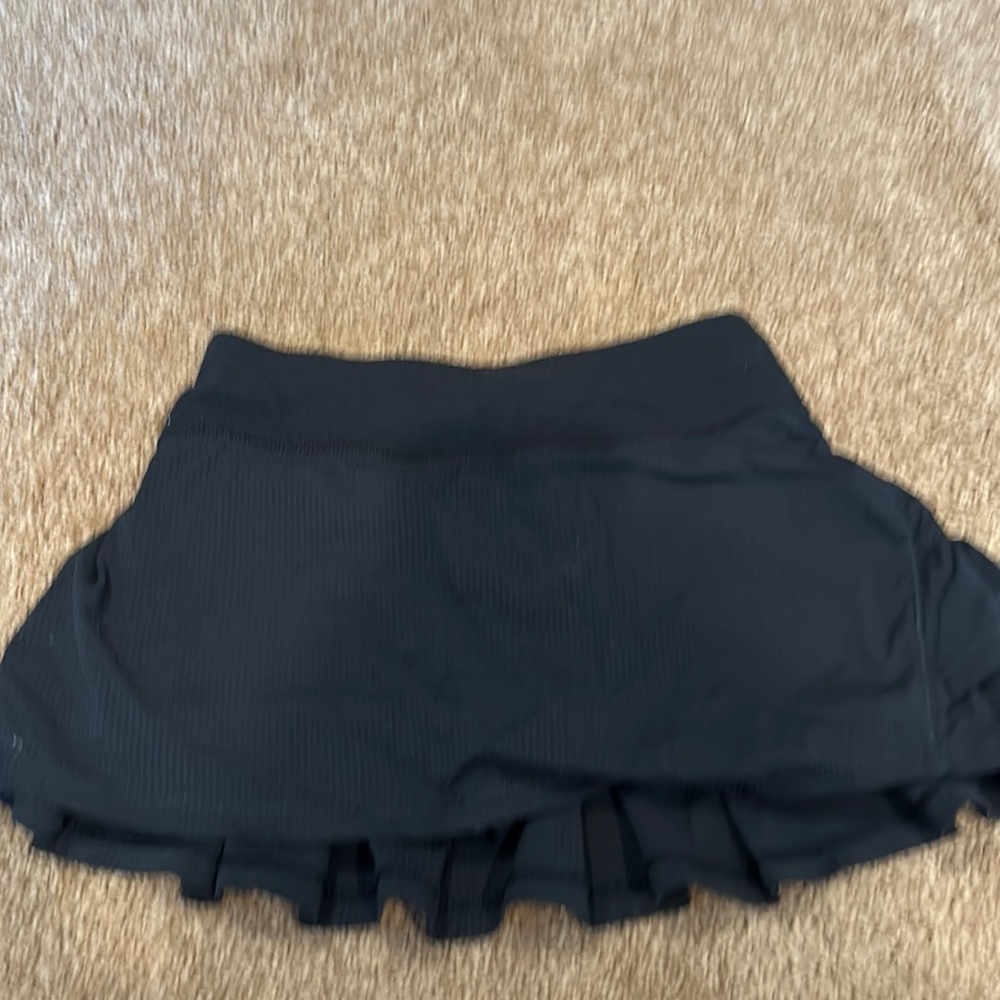 ivivva by lululemon skort size 10